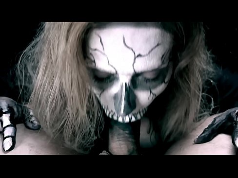 ❤️ Dämonenmädchen lutscht Schwanz mit ihrem schwarzen Mund und schluckt Sperma. ❌ Homemade porn bei uns de.moresexmovies.ru ❌️